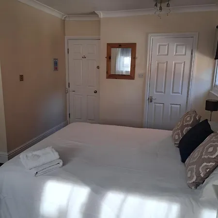 Aaron Accommodation Whitby Room photo